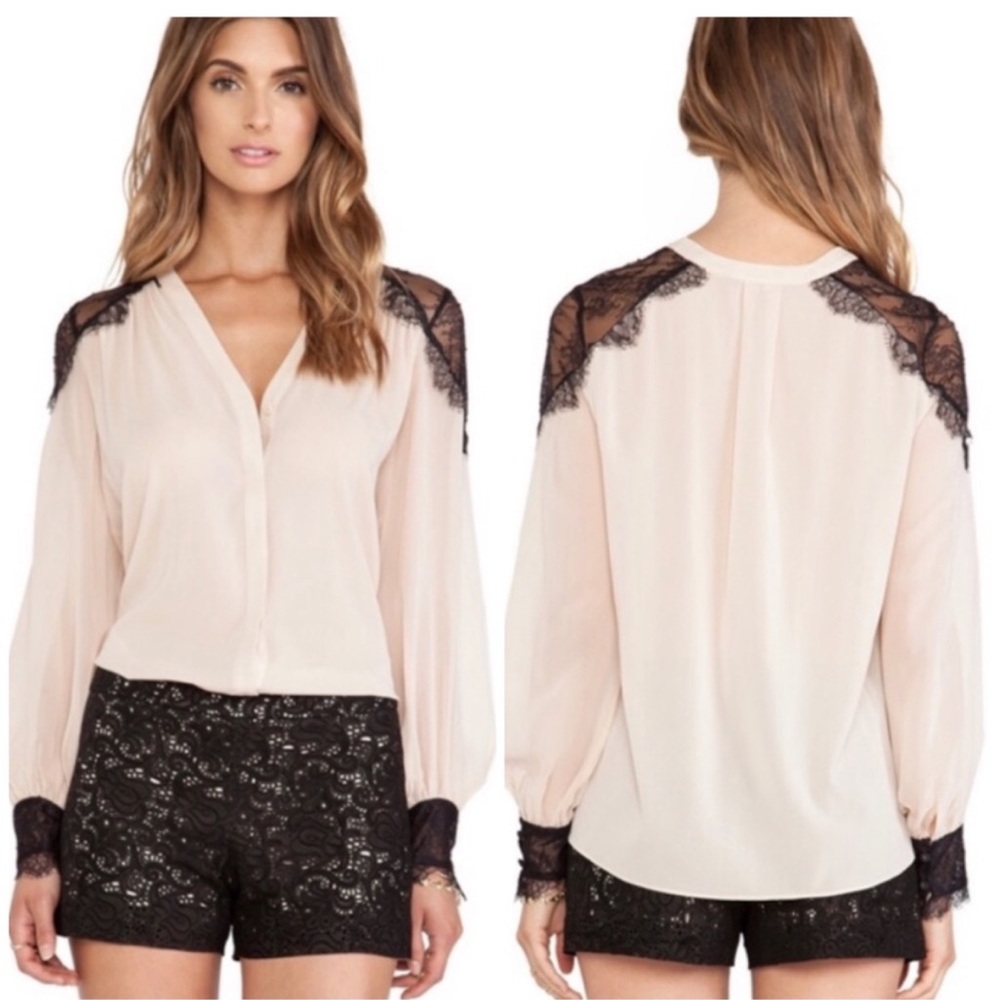 [ALICE + OLIVIA] Sofia Lace Shoulder Blouse in Nude Lip